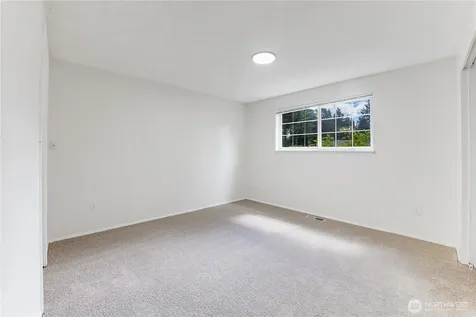 10730 Rampart Drive E Puyallup WA 98374