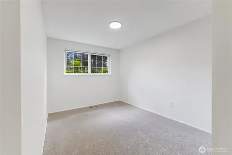 10730 Rampart Drive E Puyallup WA 98374