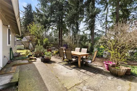 10730 Rampart Drive E Puyallup WA 98374