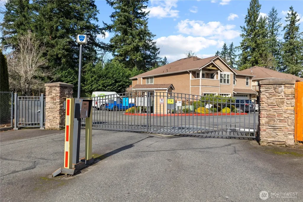 21900 SE 242nd Street Maple Valley WA 98038