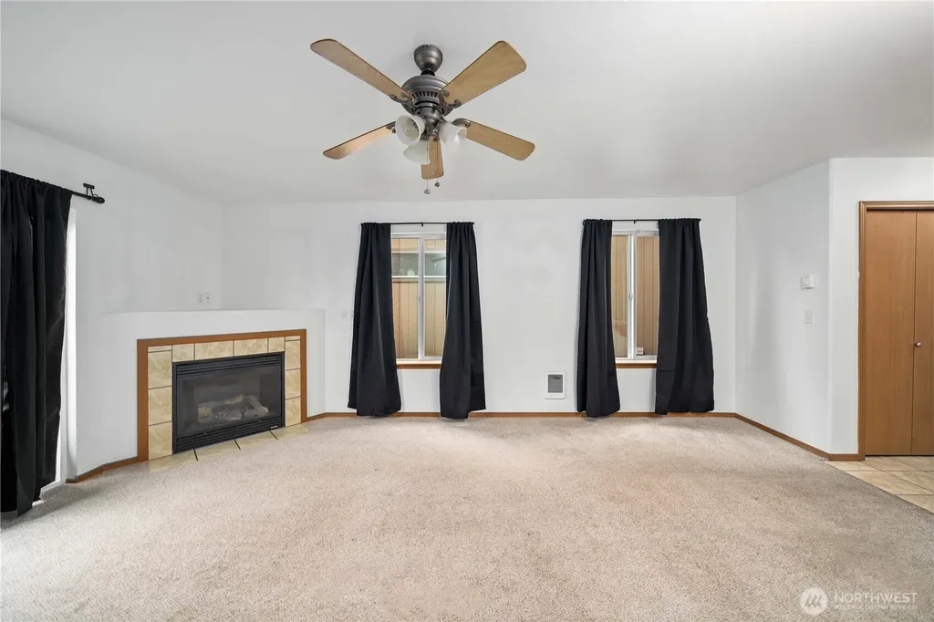 10806 Park Avenue S Tacoma WA 98444