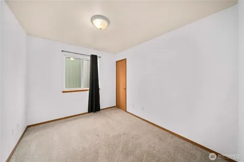10806 Park Avenue S Tacoma WA 98444