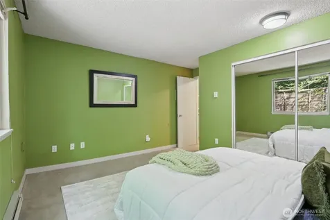 275 W Roy Street Seattle WA 98119