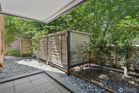 275 W Roy Street Seattle WA 98119