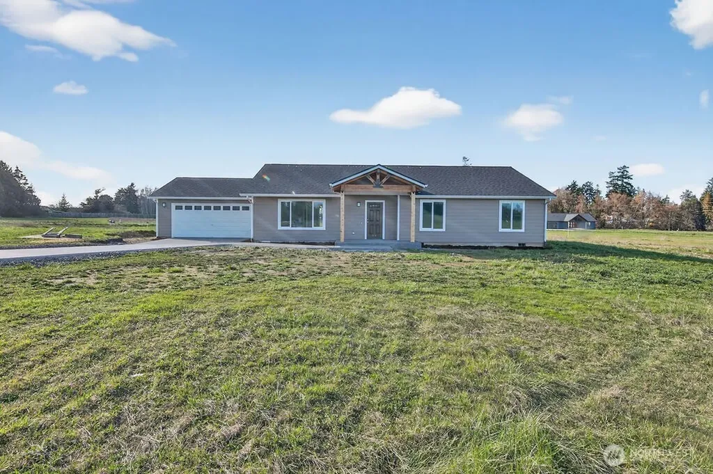 72 Lange Lane Sequim WA 98382