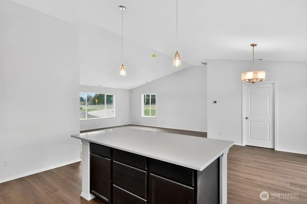 72 Lange Lane Sequim WA 98382