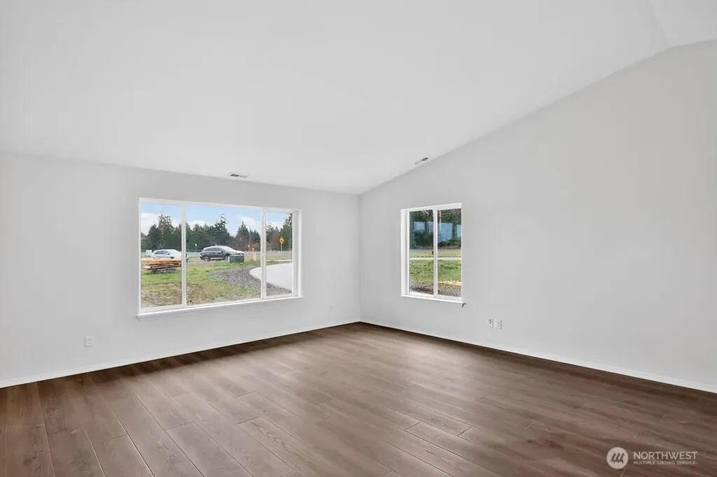 72 Lange Lane Sequim WA 98382