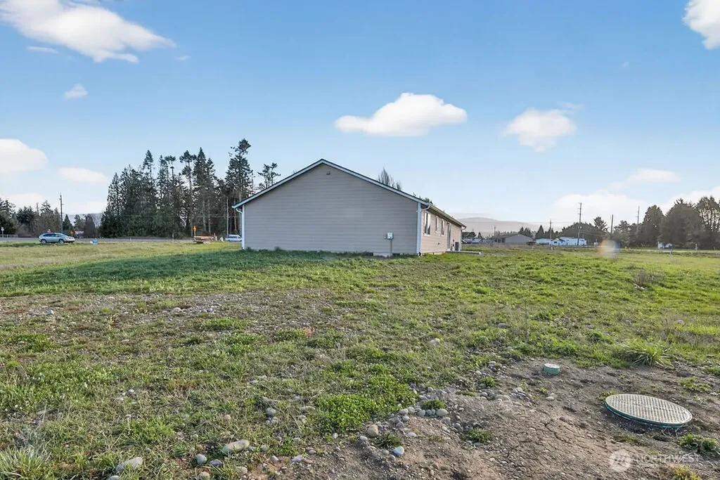 72 Lange Lane Sequim WA 98382