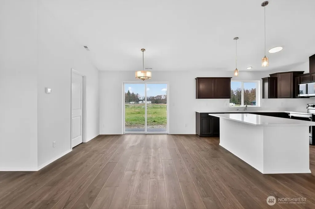 72 Lange Lane Sequim WA 98382