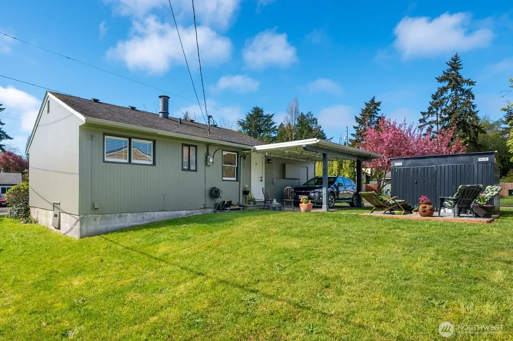 9328 31st Avenue SW Seattle WA 98126