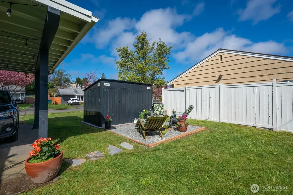 9328 31st Avenue SW Seattle WA 98126