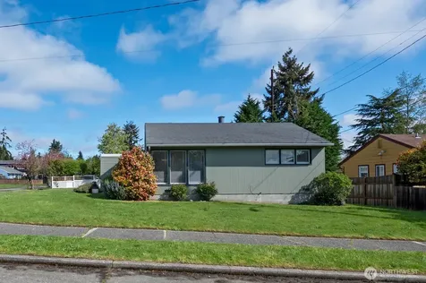 9328 31st Avenue SW Seattle WA 98126