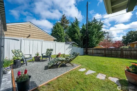9328 31st Avenue SW Seattle WA 98126