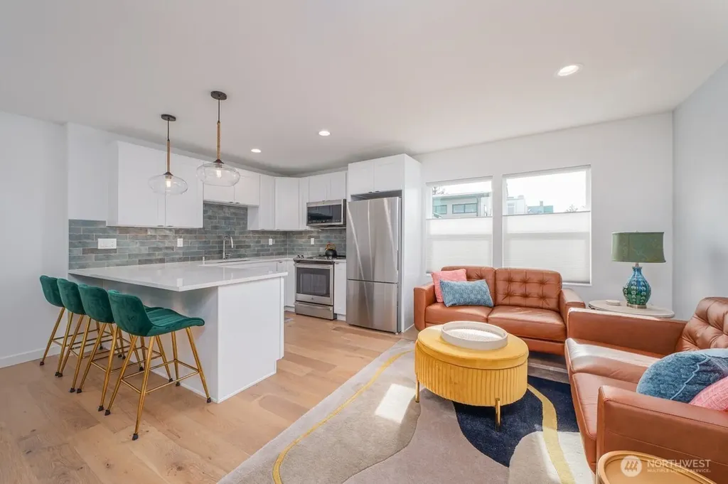 3015 61st Avenue SW Seattle WA 98116