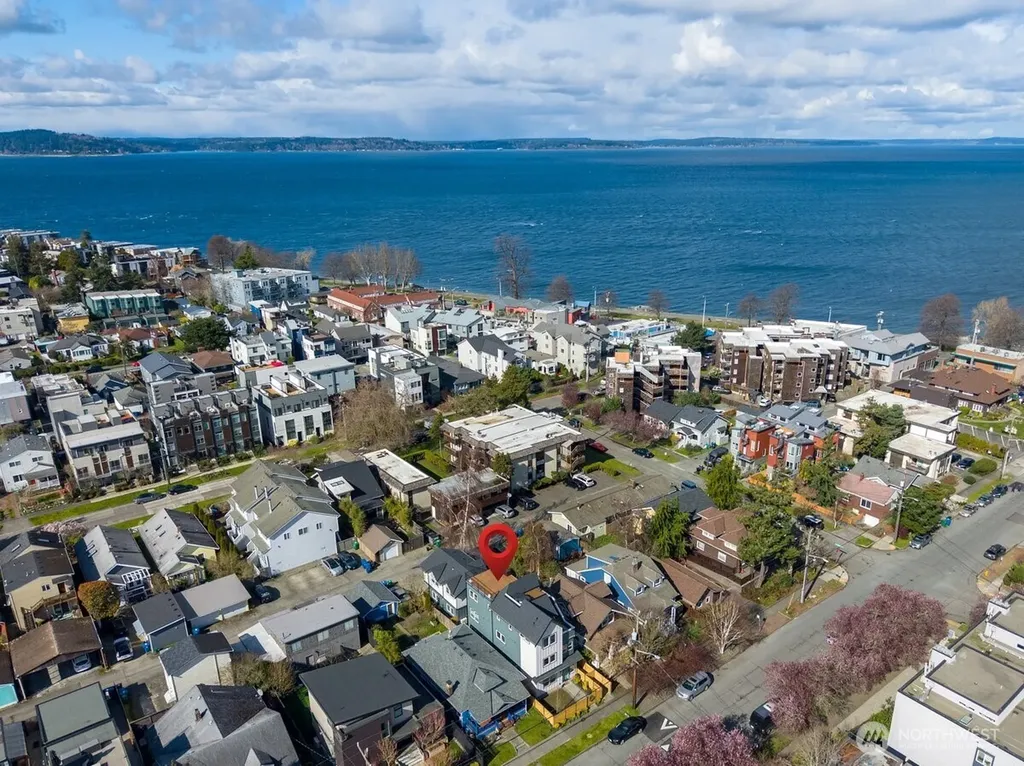 3015 61st Avenue SW Seattle WA 98116