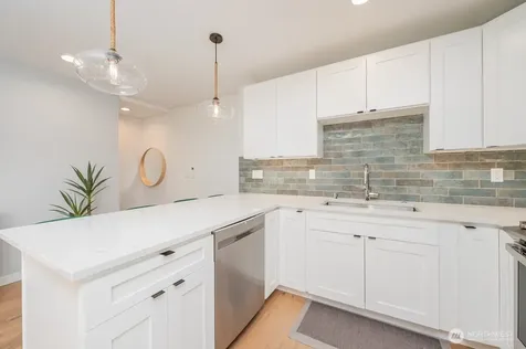 3015 61st Avenue SW Seattle WA 98116