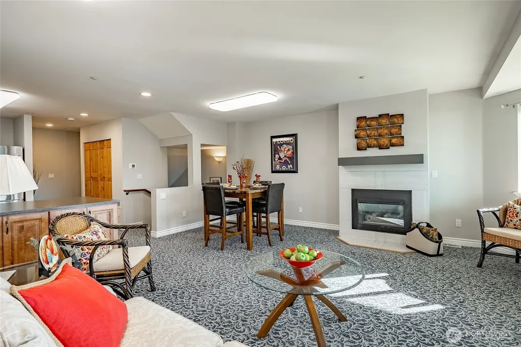 1326 4th Street Blaine WA 98230