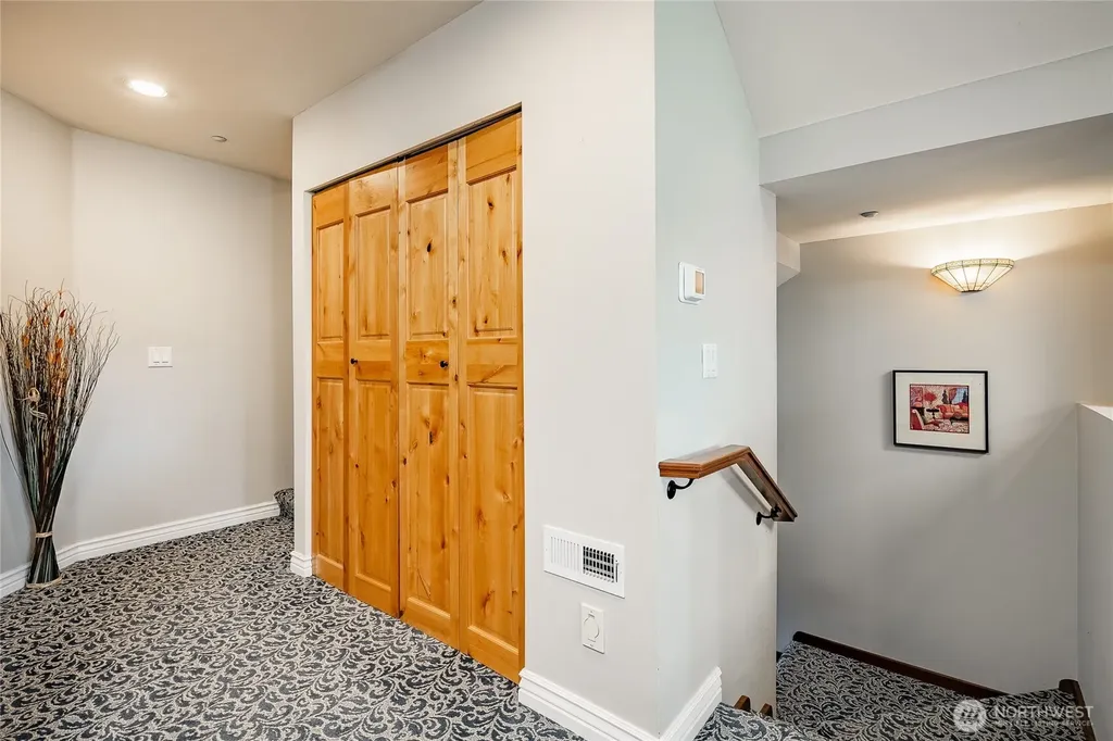 1326 4th Street Blaine WA 98230