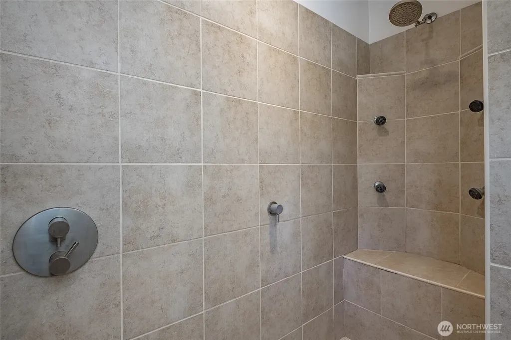 1326 4th Street Blaine WA 98230