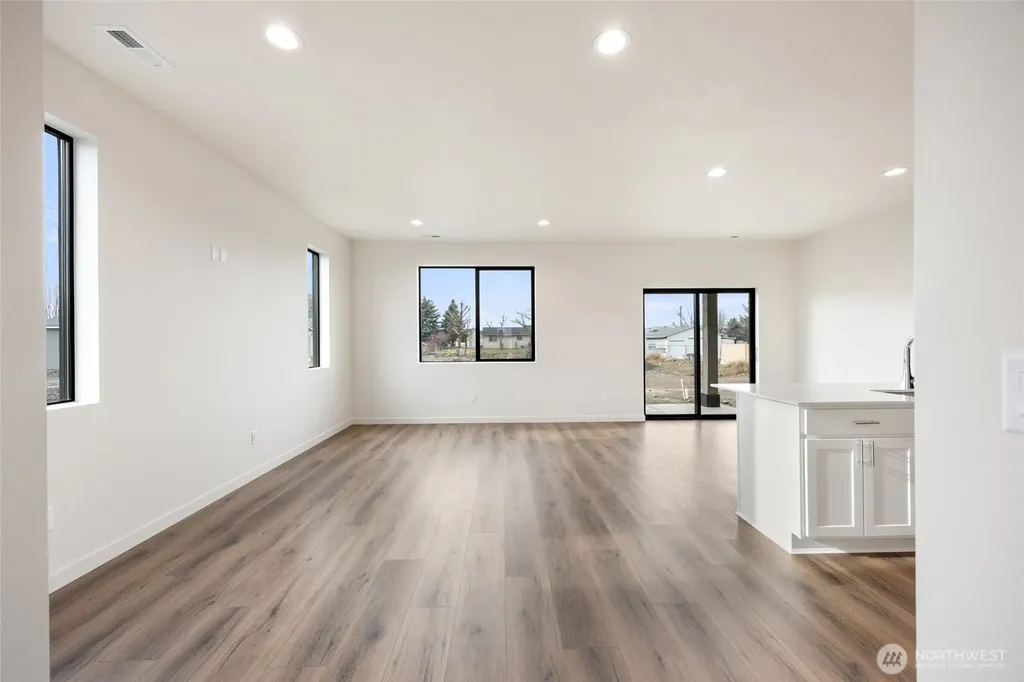 601 Dorsing Street Moses Lake WA 98837