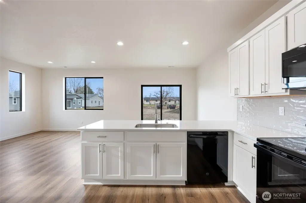 601 Dorsing Street Moses Lake WA 98837