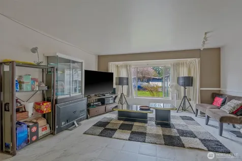 7918 Timber Hill Drive Everett WA 98203