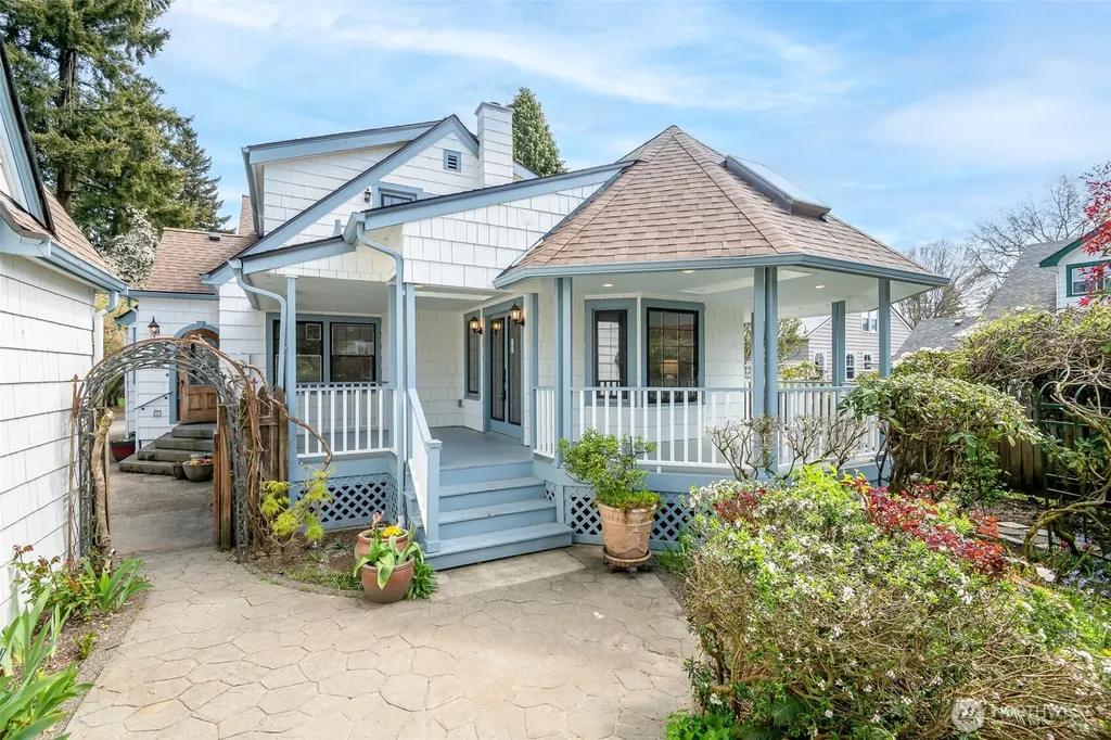 3025 Maringo Road SE Olympia WA 98501