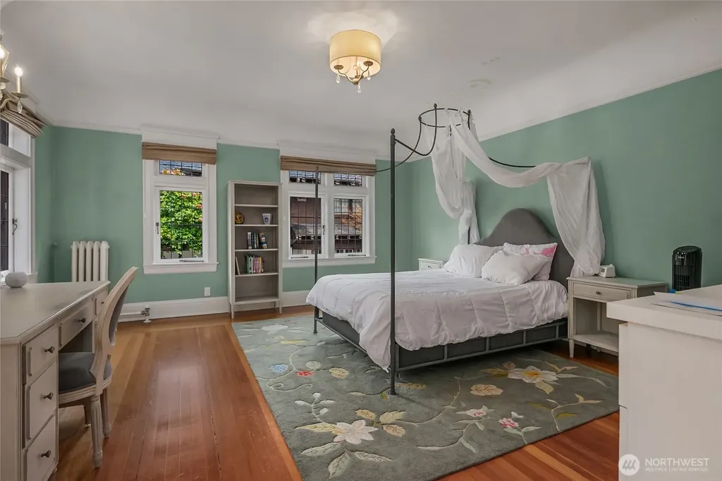803 E Prospect Street Seattle WA 98102
