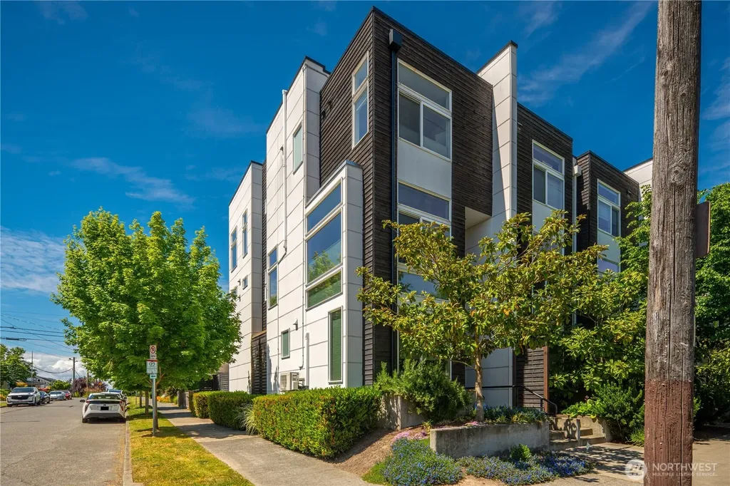 3931 California Avenue SW Seattle WA 94116