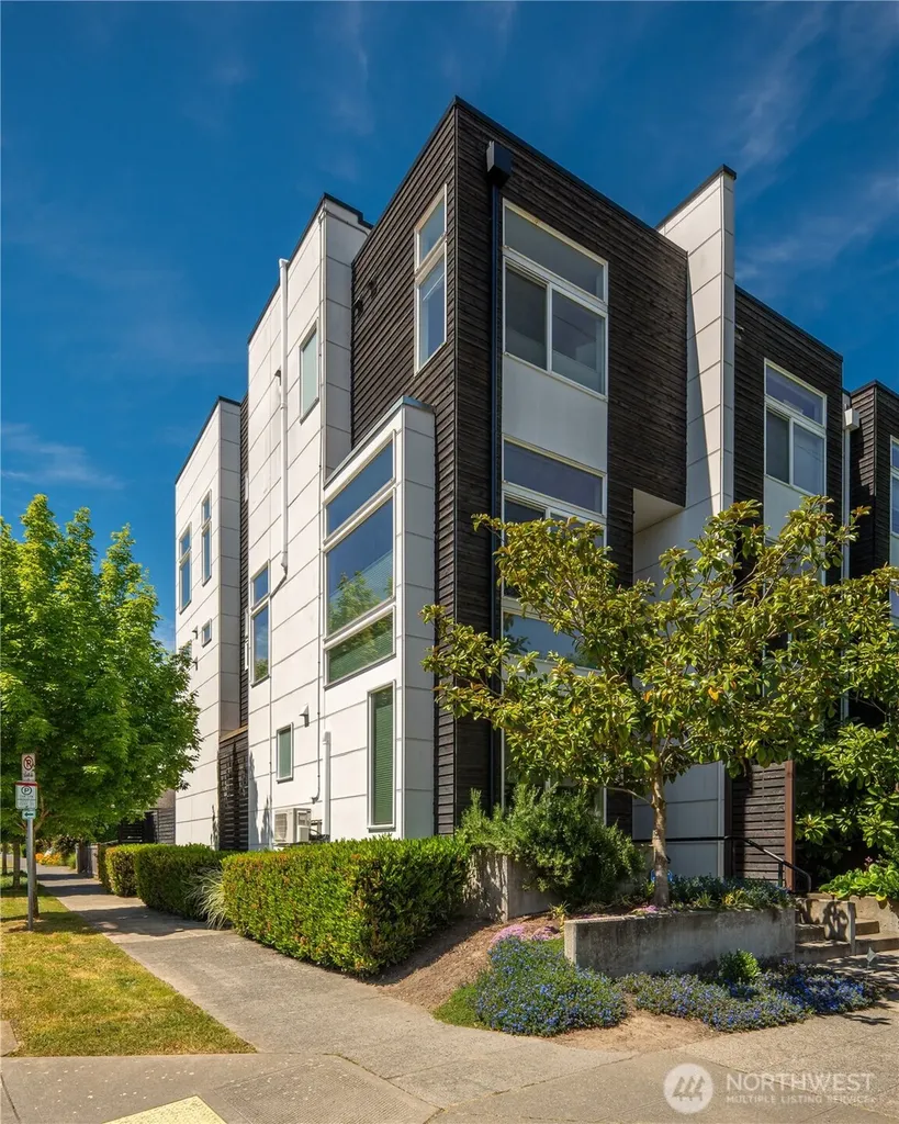 3931 California Avenue SW Seattle WA 94116