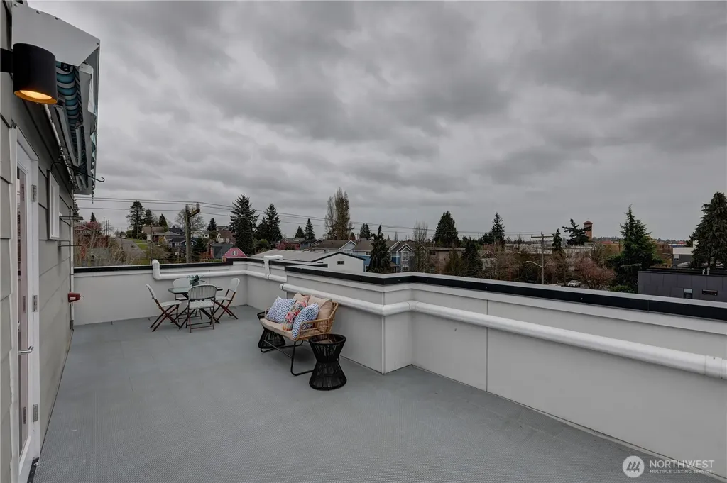 3931 California Avenue SW Seattle WA 94116