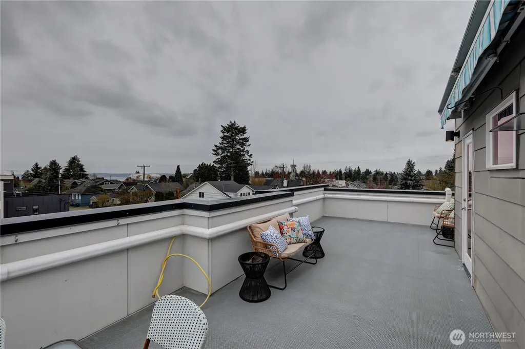3931 California Avenue SW Seattle WA 94116