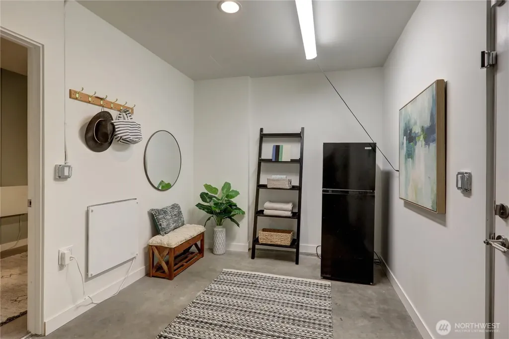 3931 California Avenue SW Seattle WA 94116