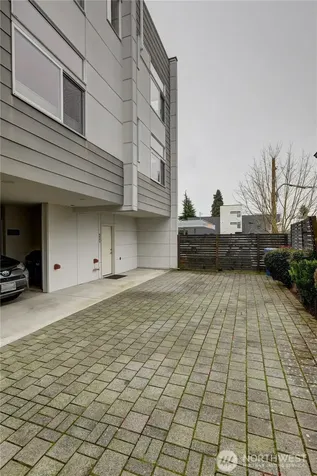 3931 California Avenue SW Seattle WA 94116