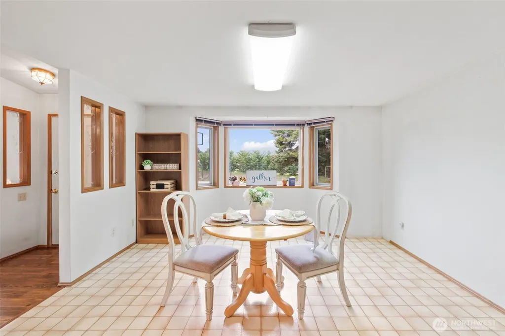 31 Bon Jon View Way Sequim WA 98382