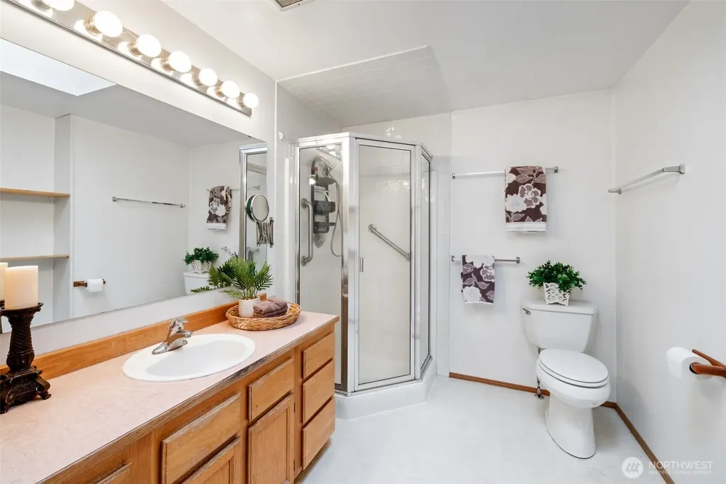 31 Bon Jon View Way Sequim WA 98382