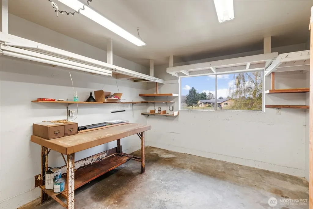 31 Bon Jon View Way Sequim WA 98382
