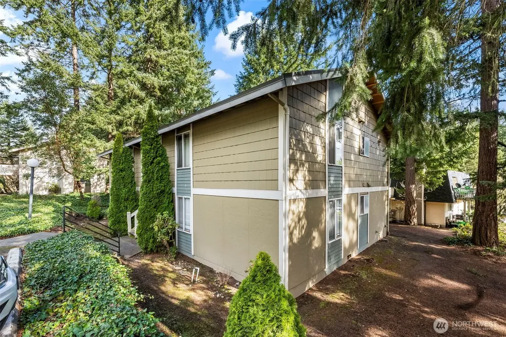 34120 1st Place S Federal Way WA 98003