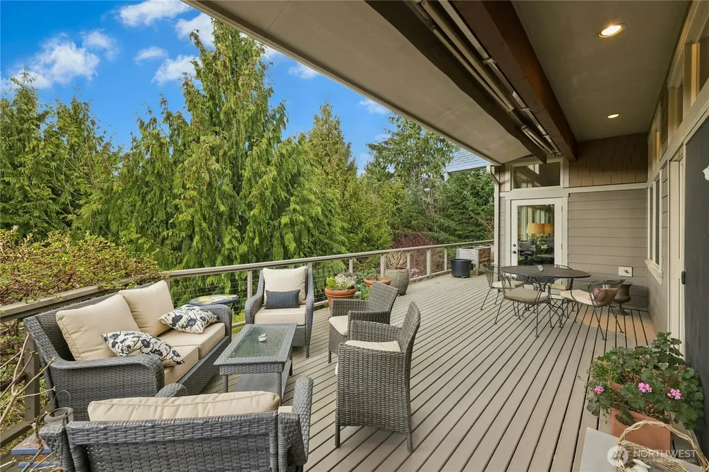 22843 Tranquility Place NE Kingston WA 98346