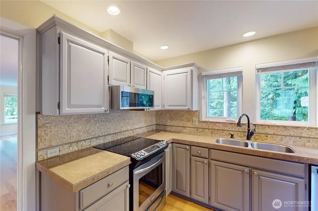 50 S Chandler Court Port Ludlow WA 98365
