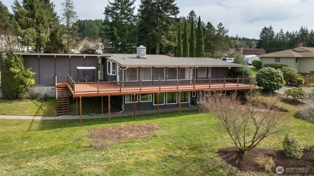 11782 Schold Road NW Silverdale WA 98383
