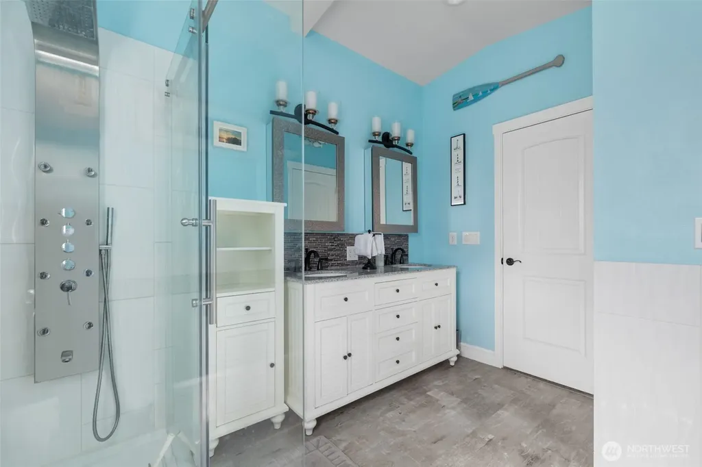 11782 Schold Road NW Silverdale WA 98383