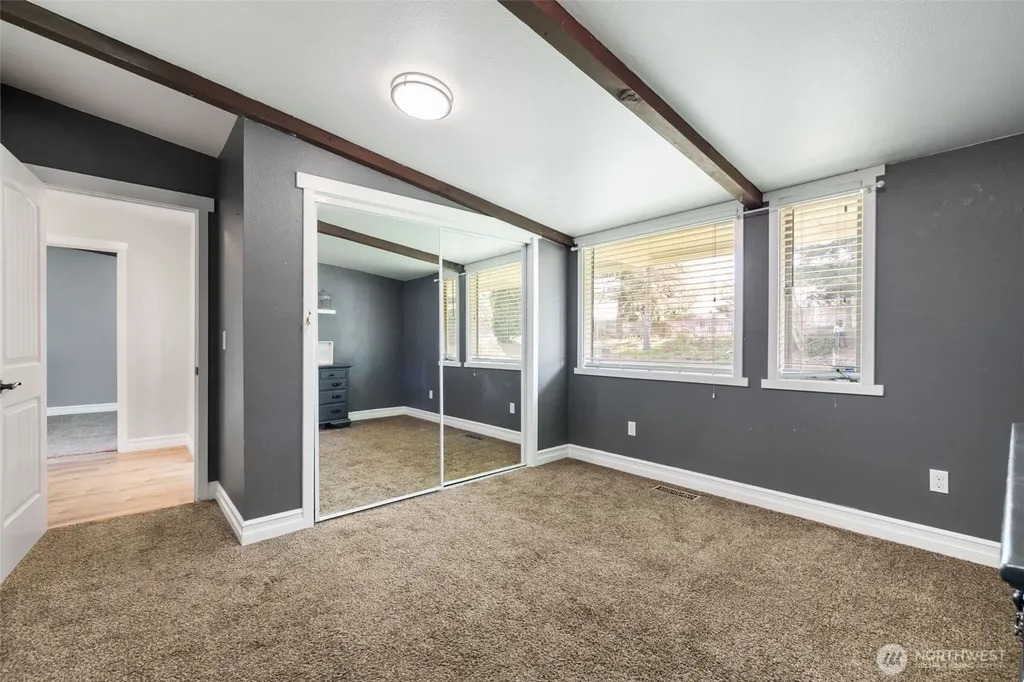 11782 Schold Road NW Silverdale WA 98383
