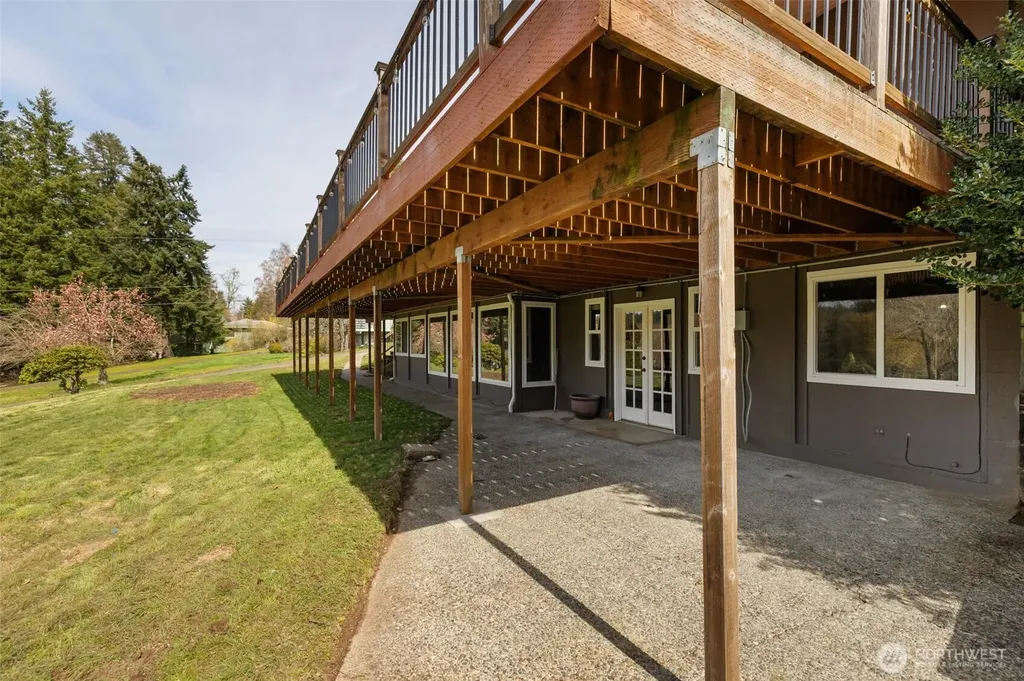 11782 Schold Road NW Silverdale WA 98383