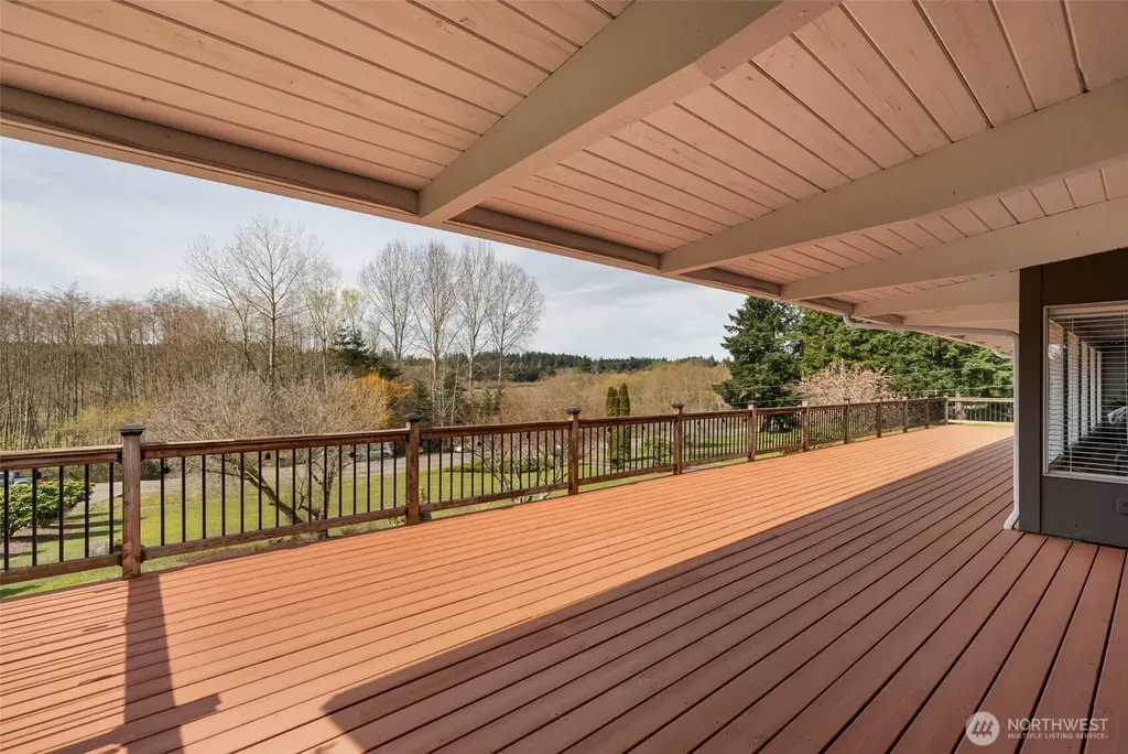 11782 Schold Road NW Silverdale WA 98383