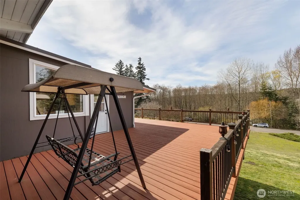 11782 Schold Road NW Silverdale WA 98383