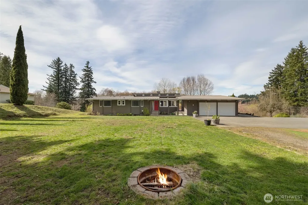 11782 Schold Road NW Silverdale WA 98383