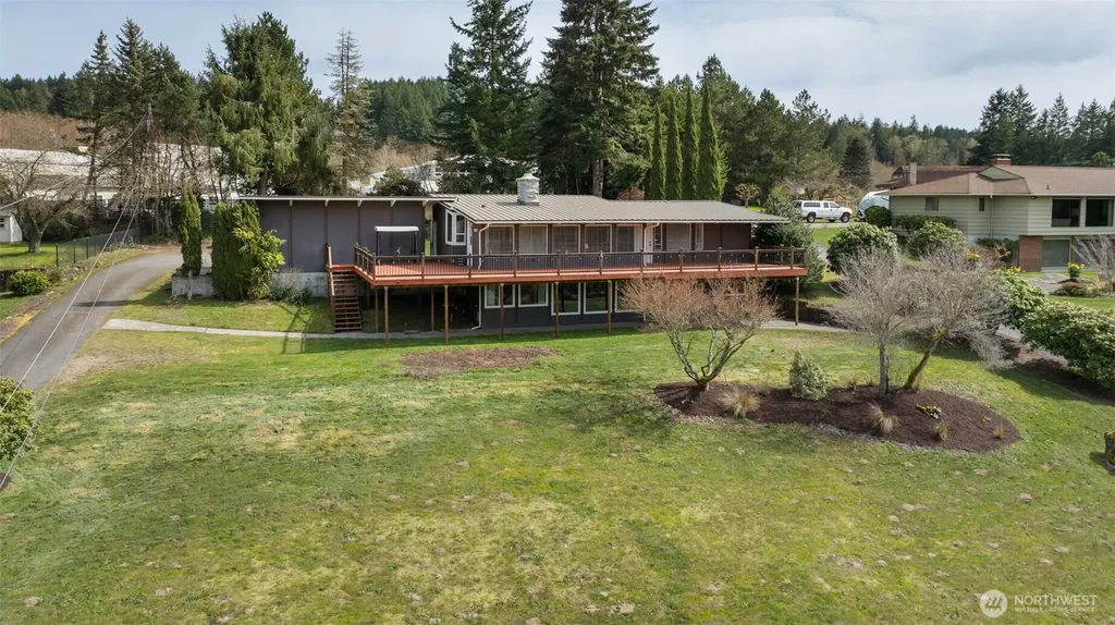 11782 Schold Road NW Silverdale WA 98383