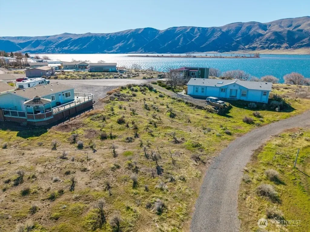 606 SW Grant Place Mattawa WA 99349