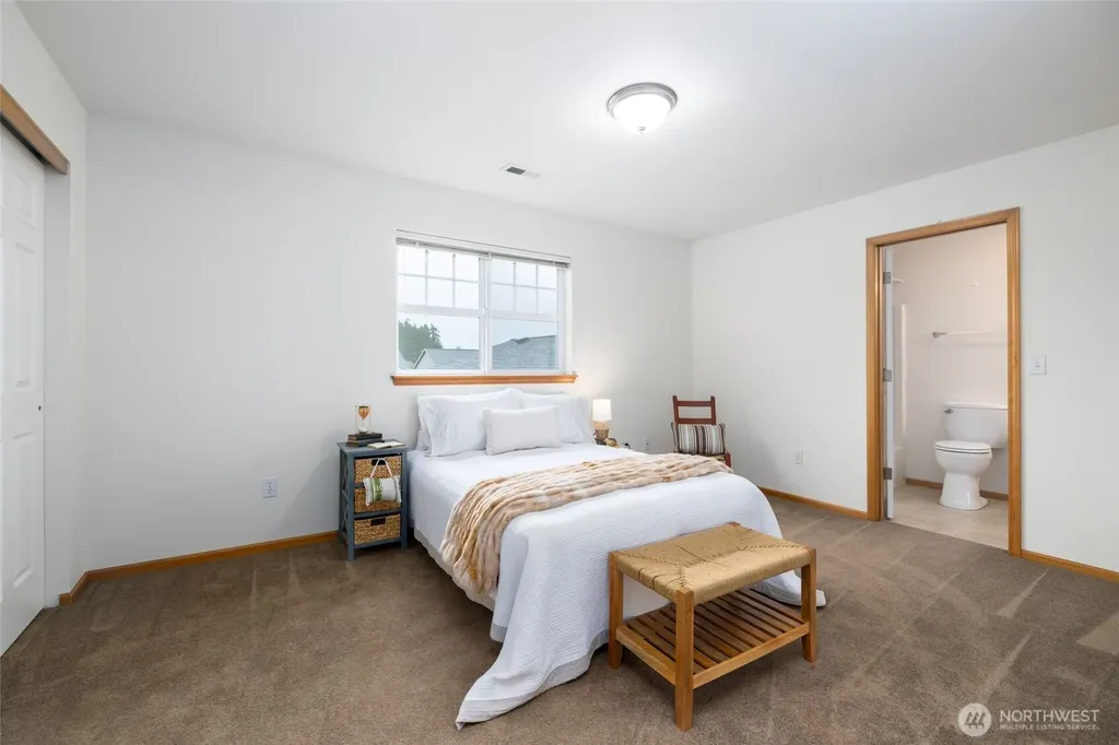 1182 Decatur Circle Burlington WA 98233